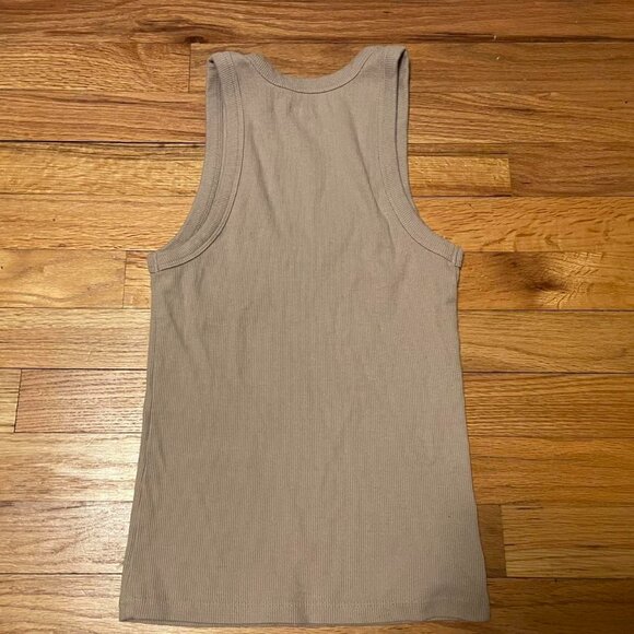 90’s tank topIt is in great condition(no holes,... - Picture 2 of 3